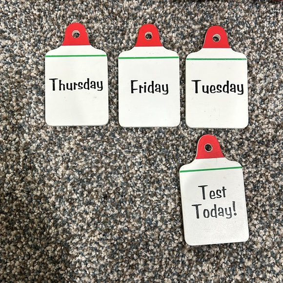 Teacher Calender - Picture 5 of 10